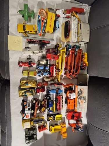 Große konvolut von autos - große,