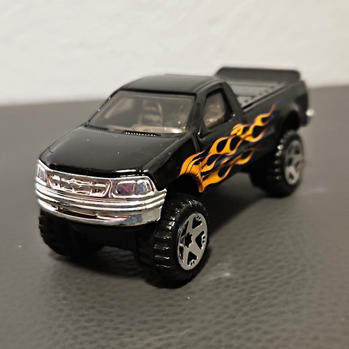 Hot wheels 1997 - hot,
